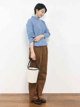 「une autre（ユノートル）のアイテム」を使った、三由佳奈さん（レディース・160cm）の秋コーディネート