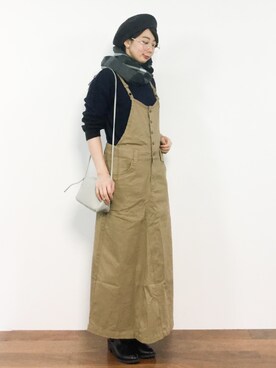 「reca（レカ）のアイテム（サロペット/オーバーオール）」を使った、三由佳奈さん（レディース・160cm）の秋コーディネート