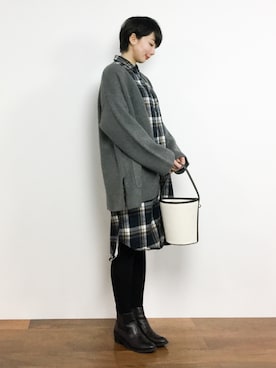 「ナチュラルスタイル」｜「アイテム（シャツワンピース）」を使った、三由佳奈さん（レディース・160cm）の冬コーディネート