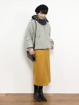 「マスタードイエロー」｜「アイテム（ブルゾン）」を使った、三由佳奈さん（レディース・160cm）の冬コーディネート