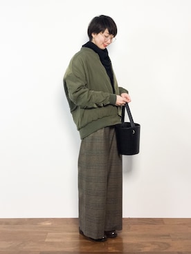 三由佳奈さん（レディース・160cm）の冬コーディネート