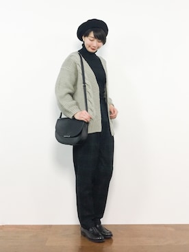 三由佳奈さん（レディース・160cm）の冬コーディネート