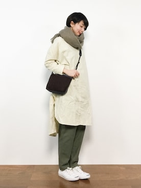 「ナチュラルスタイル」｜「アイテム（シャツワンピース）」を使った、三由佳奈さん（レディース・160cm）の冬コーディネート