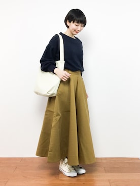 「マスタードイエロー」｜三由佳奈さん（レディース・160cm）の冬コーディネート