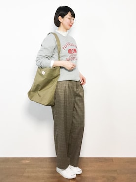 三由佳奈さん（レディース・160cm）の冬コーディネート