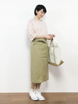 三由佳奈さん（レディース・160cm）の春コーディネート