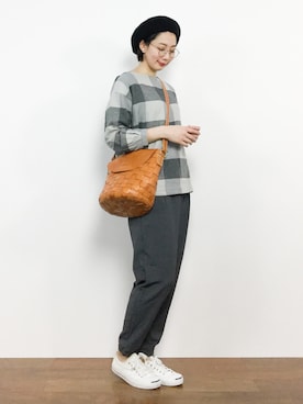 三由佳奈さん（レディース・160cm）の春コーディネート