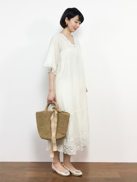 三由佳奈さん（レディース・160cm）の春コーディネート