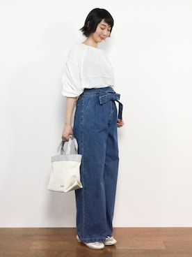 三由佳奈さん(レディース・160cm)の春コーディネート