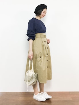 三由佳奈さん（レディース・160cm）の春コーディネート