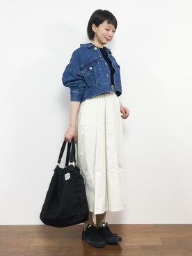 三由佳奈さん(レディース・160cm)の春コーディネート