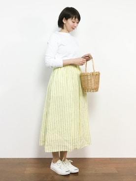 三由佳奈さん(レディース・160cm)の春コーディネート