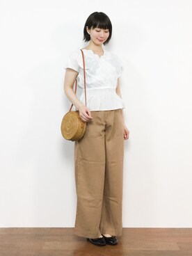 三由佳奈さん（レディース・160cm）の春コーディネート