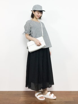 三由佳奈さん（レディース・160cm）の夏コーディネート