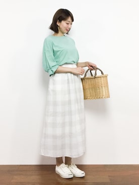 三由佳奈さん（レディース・160cm）の夏コーディネート