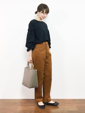 三由佳奈さん(レディース・160cm)の秋コーディネート