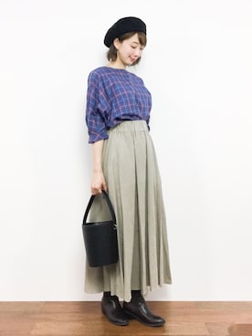 三由佳奈さん（レディース・160cm）の秋コーディネート
