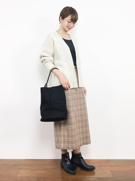 三由佳奈さん(レディース・160cm)の秋コーディネート