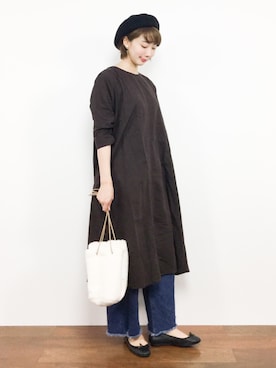 三由佳奈さん（レディース・160cm）の秋コーディネート