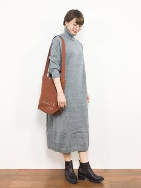 三由佳奈さん（レディース・160cm）の秋コーディネート