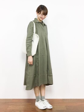 「ナチュラルスタイル」｜「アイテム（シャツワンピース）」を使った、三由佳奈さん（レディース・160cm）の秋コーディネート