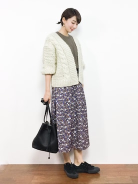 三由佳奈さん（レディース・160cm）の秋コーディネート