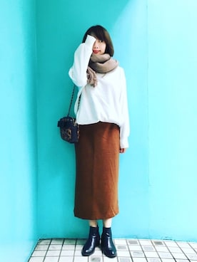 三由佳奈さん(レディース・160cm)の秋コーディネート