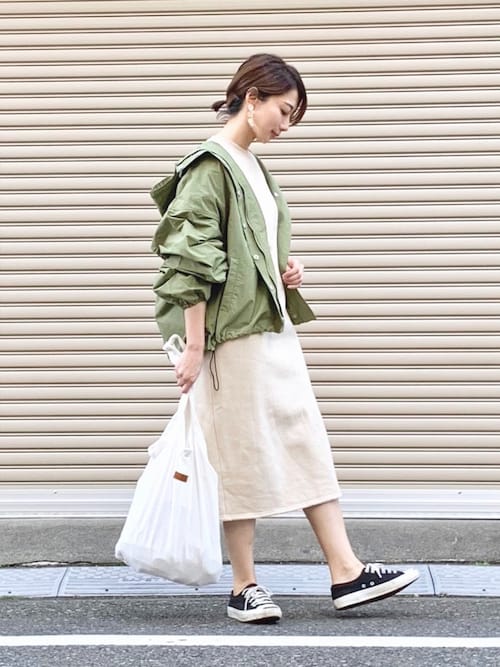 三由佳奈 Notch のマウンテンパーカーを使ったコーディネート Wear