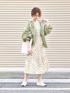 三由佳奈さん（レディース・160cm）の春コーディネート