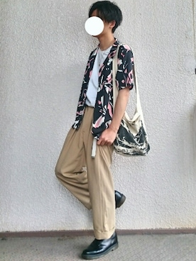 「INHERIT（インヘリット）のアイテム（スラックス）」を使った、HAYATOさん（メンズ・174cm）の夏コーディネート