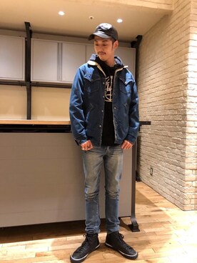 「ランチコート」｜「アイテム（デニムパンツ）」を使った、森 拓巳さん（メンズ・176cm）の秋コーディネート