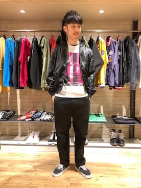「HYSTERIC GLAMOUR（ヒステリックグラマー）のアイテム（スカジャン）」を使った、森 拓巳さん（メンズ・176cm）の春コーディネート