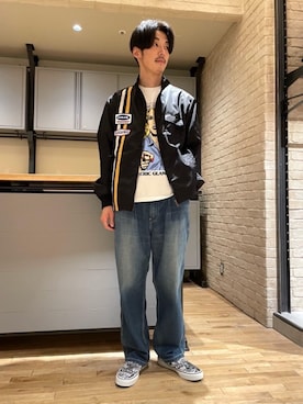 「でにむ」｜「アイテム（スリッポン）」を使った、森 拓巳さん（メンズ・176cm）の春コーディネート