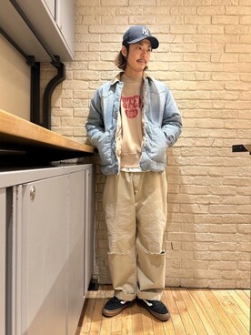 「でにむ」｜「アイテム（スウェット）」を使った、森 拓巳さん（メンズ・176cm）の冬コーディネート