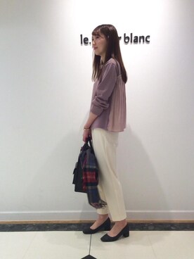 「アイテム（パンプス、グレー系）」を使った、ルクールブラン大船ルミネウイング店スタッフさん（レディース・161cm）の冬コーディネート