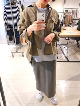「ALLUMER（アリュメール）のアイテム」を使った、MERCI_西村千明さん（レディース・164cm）の秋コーディネート