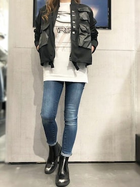 「新作」｜「アイテム（ミリタリージャケット）」を使った、G-Star RAW WOMENさん（レディース・160cm）の夏コーディネート