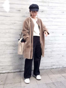 「無地党」｜「アイテム（ムートンコート）」を使った、moccoさん（レディース・156cm）の冬コーディネート