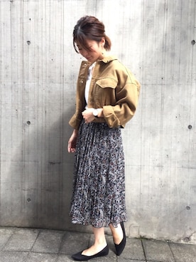 「ショートブルゾン」｜「アイテム（デニムジャケット）」を使った、moccoさん（レディース・156cm）の秋コーディネート