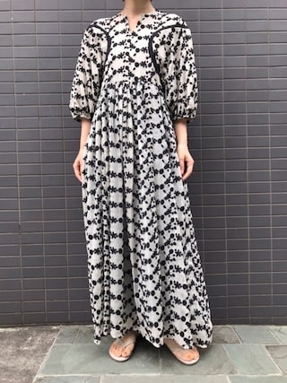 CLANE 【新品タグ付】FLOWER EMBROIDERY ONE PIECE CLANE] STRIPE FLOWER EMBROIDERY ONEPIECE – MaW SAPPORO
