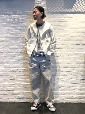 「URBAN RESEARCH（アーバンリサーチ）のアイテム（チノパンツ）」を使った、uchidaさん（メンズ・172cm）の春コーディネート