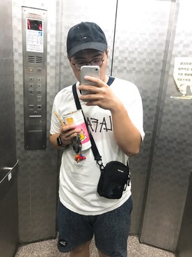 「CLOT（クロット）のアイテム（トップス）」を使った、LoLiuさん（メンズ・172cm）の夏コーディネート