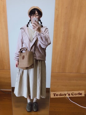 「春めきシューズ」｜「アイテム（マウンテンパーカー）」を使った、なぴすさん（レディース・157cm）の春コーディネート