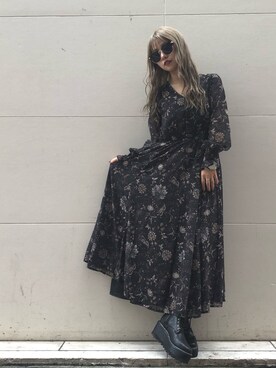 スニーカーを使った 秋ワンピ の人気ファッションコーディネート Wear スニーカーを使った 秋ワンピ の人気ファッションコーディネート Wear