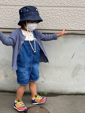 「New Balance」｜「アイテム（サロペット/オーバーオール）」を使った、ｍａｍｅ＊さん（キッズ・90cm）の秋コーディネート