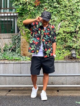 キャップを使った 花柄シャツ のメンズ人気ファッションコーディネート Wear
