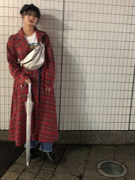 「アイテム（ボディバッグ/ウエストポーチ、シルバー系）」を使った、rantakakuさん（レディース・157cm）の春コーディネート