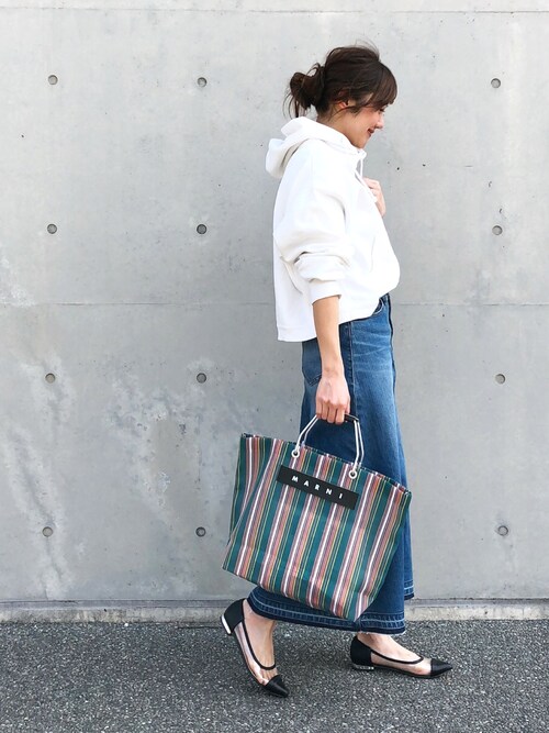 JUNKOさんの「▽【WEB限定】ビッグシルエット 12ozヘビーウェイトスウェット プルオーバーパーカー（FREAK'S STORE）」を使ったコーディネート