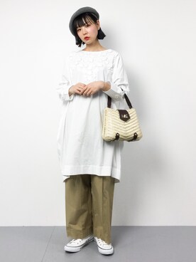 「chambre de charme（シャンブルドゥシャーム）のアイテム（パンツ）」を使った、ambiさん（レディース・160cm）の冬コーディネート