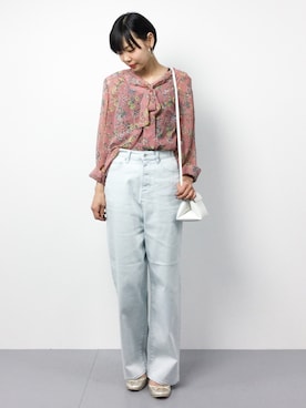 「Ameri（アメリ）のアイテム（トップス）」を使った、ambiさん（レディース・160cm）の春コーディネート